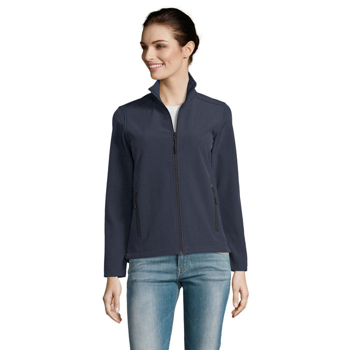 S01194 - RACE WOMEN