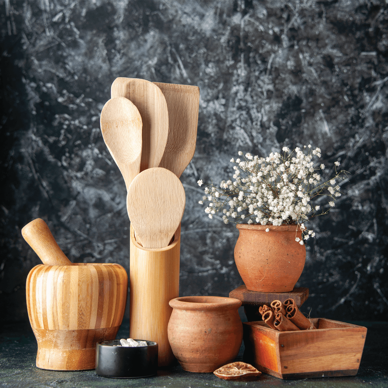 Kitchen & Accessories