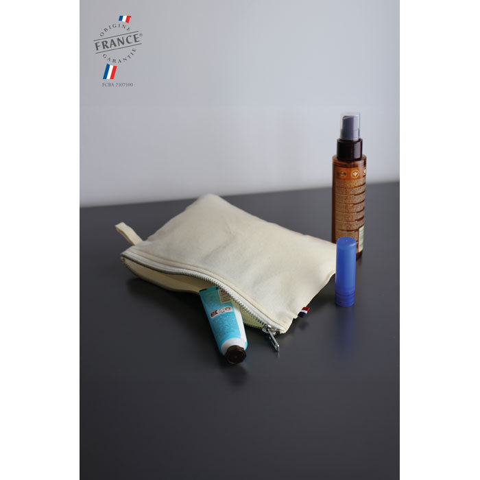 A04335 - MAÉ