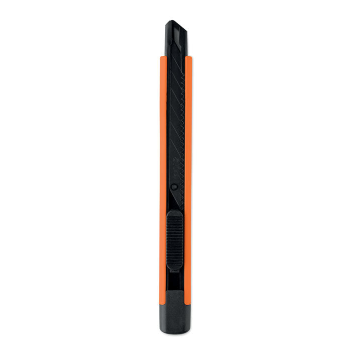 MO2768 - BLADE