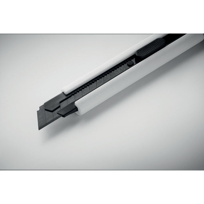 MO2769 - BLADE +