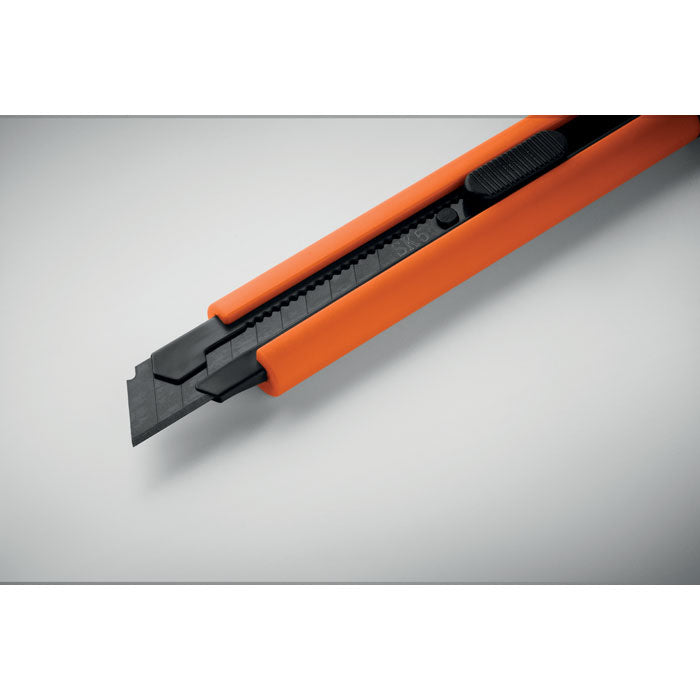MO2769 - BLADE +