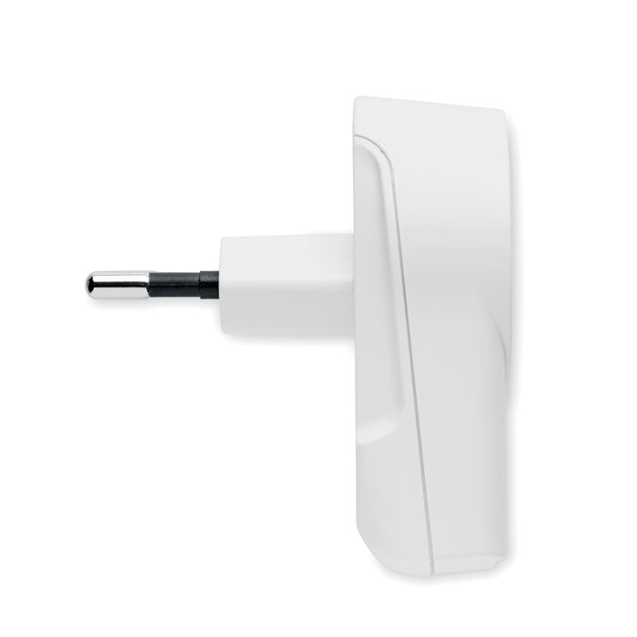 MO6882 - EURO USB CHARGER 2XA