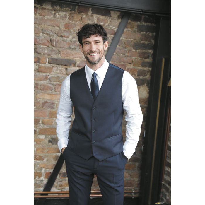 N03166 - MAX MEN