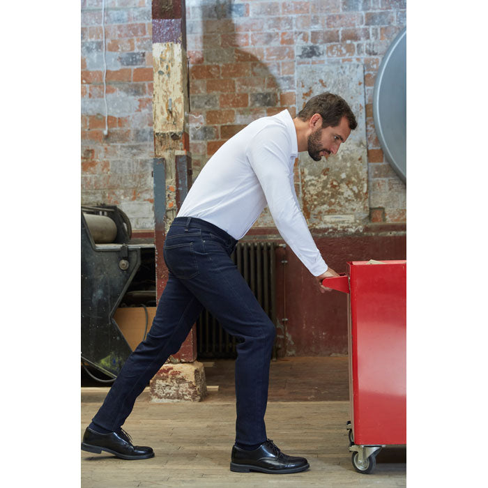 N03777 - BASILE MEN