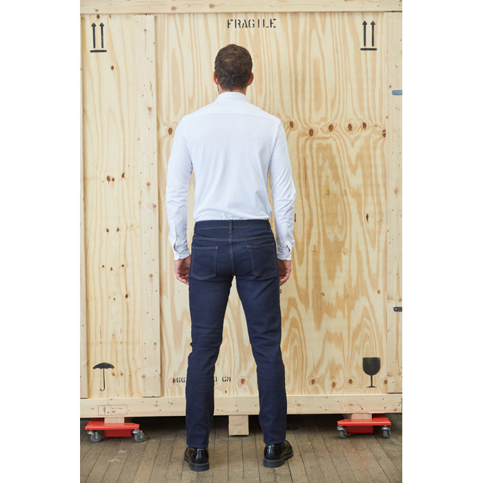 N03777 - BASILE MEN