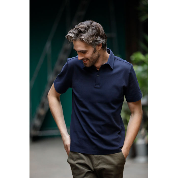 N03933 - RELAX OSCAR MEN