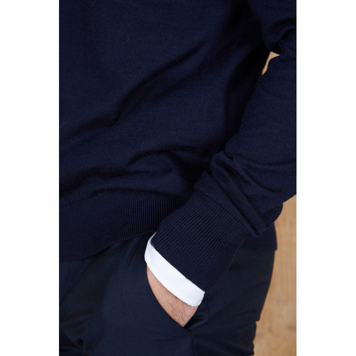 N04037 - STUART MEN