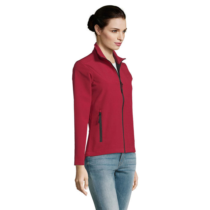 S01194 - RACE WOMEN