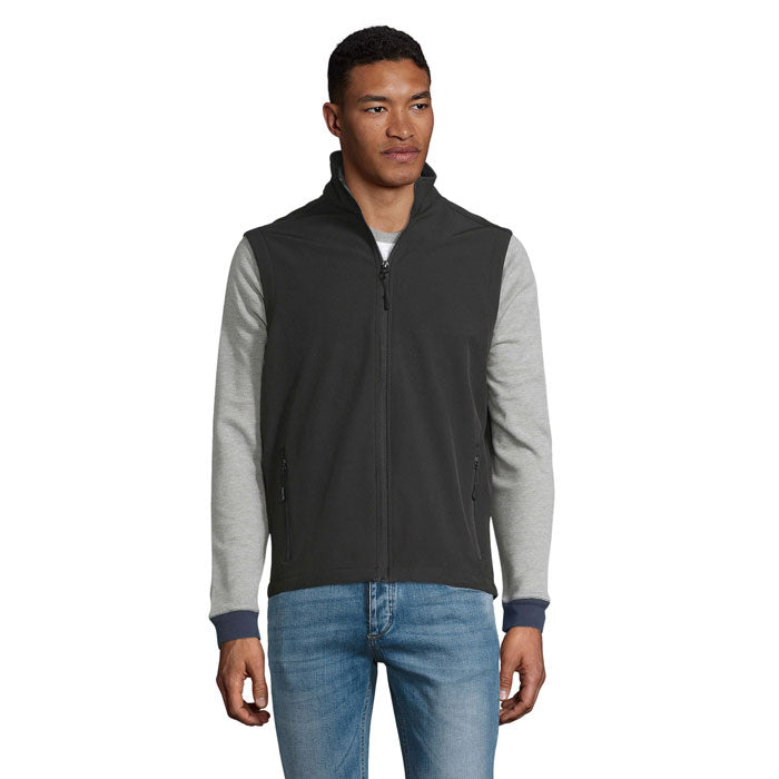 S02887 - RACE BW MEN