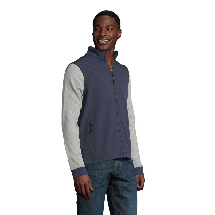 S02887 - RACE BW MEN