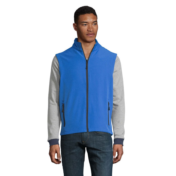 S02887 - RACE BW MEN