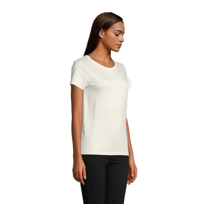 S03579 - PIONEER WOMEN - Part 1/2
