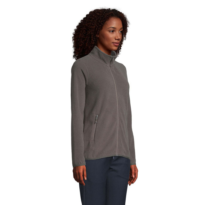 S03824 - FACTOR WOMEN